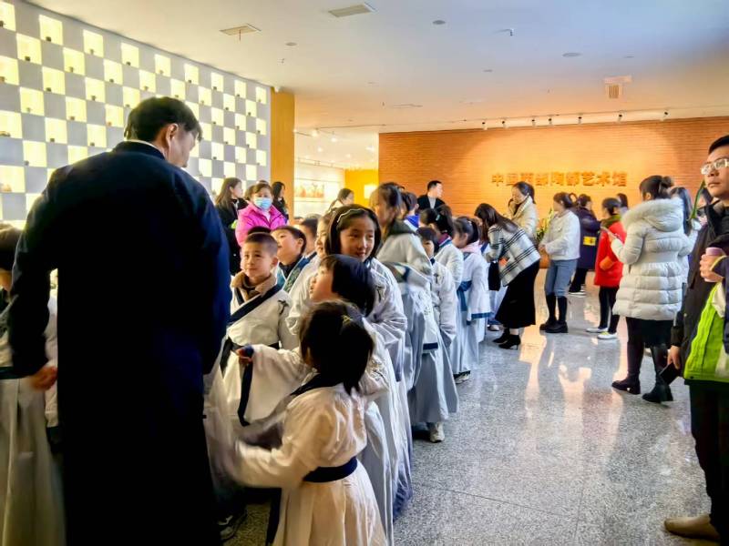 文化赋能：长岭县魔创文旅挖掘城市文化资源的实践探索